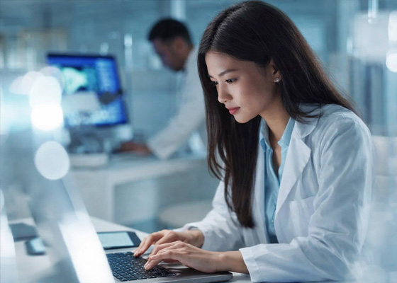 Researchers-with-Canadian-Work-Experience